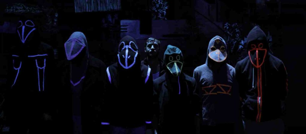 Lyschko (Paul Förster), Tonda (Johann Michalicka), K (William Kern), Meister (Daniel Krellmann), Kito (Sofie Baumann), Juro (Friedrich Moldenhauer), Stas (Fred Fuchs)